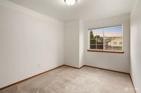 Bedroom - 2820 99th Pl SE, Everett, WA 98208 photo 3 of 6