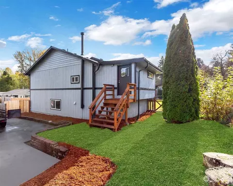 16034 7th Ct S, Burien, WA 98148