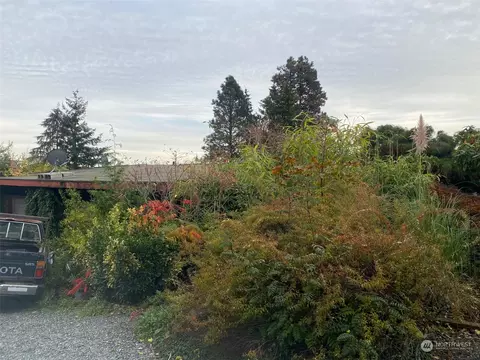 16624 11th Ave SW, Burien, WA 98166