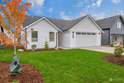 2889 Hazelwood Dr, Blaine, WA 98230