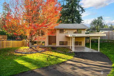 16502 58th Pl W, Lynnwood, WA 98037