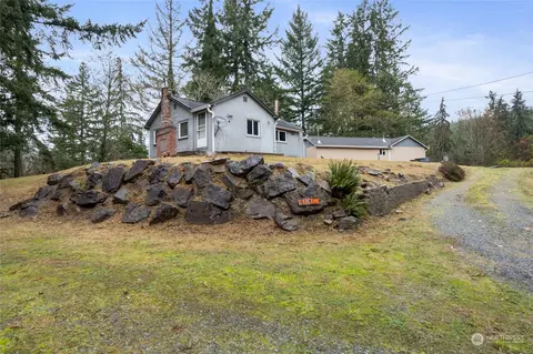 18315 247th St E, Orting, WA 98360