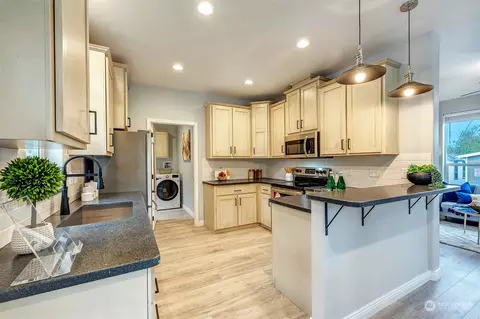 19227 129th Ave NE, Bothell, WA 98011 photo 4