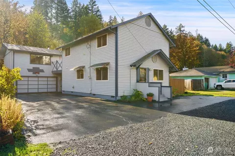 215 S 11th St, Shelton, WA 98584