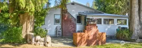 2091 Roosevelt Way, Point Roberts, WA 98281