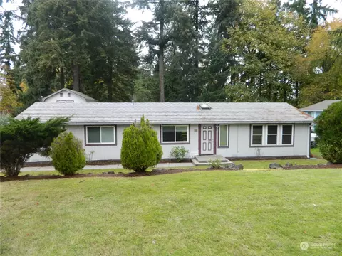 8020 NE 155th St, Kenmore, WA 98028