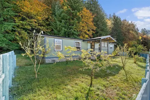 505 E Plum St, Centralia, WA 98531