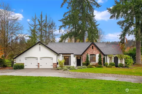 18830 Waverly Dr, Snohomish, WA 98296