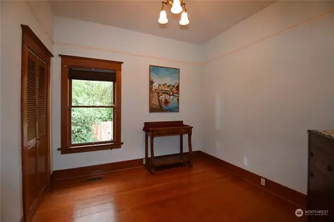 Bedroom - 216 Date St, Sultan, WA 98294 photo 3 of 6
