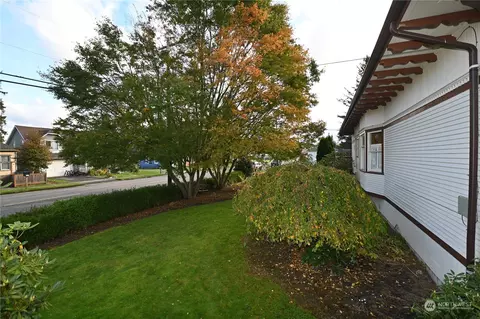 Exterior - 216 Date St, Sultan, WA 98294 photo 13 of 14