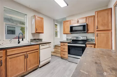 2222 Mcdougall Ave, Everett, WA 98201 photo 14