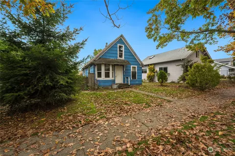 2222 Mcdougall Ave, Everett, WA 98201