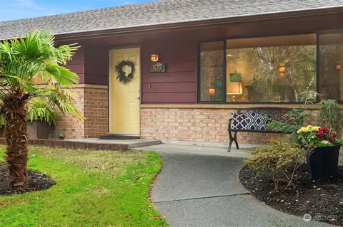 307 Elm St, Everett, WA 98203