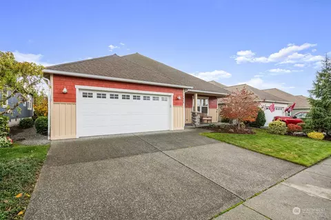 1415 SW Xavier Dr, Oak Harbor, WA 98277