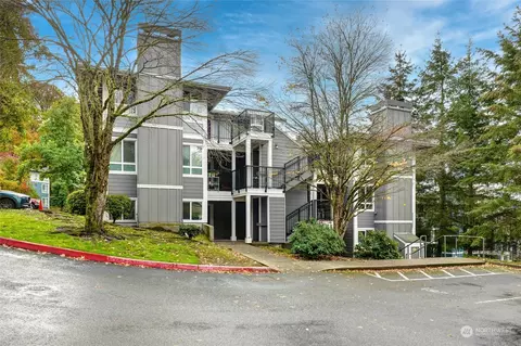 3921 243rd Pl SE #J-101, Bothell, WA 98021