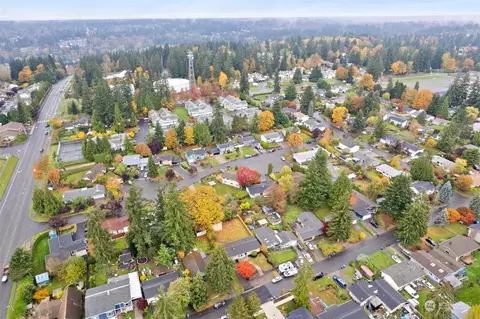 View/Area - 22700 1st Pl W, Bothell, WA 98021 photo 2 of 3