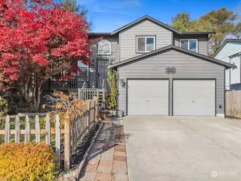 6527 94th St NE, Marysville, WA 98270