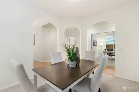 Dining - 920 185th St SE, Bothell, WA 98012 photo 2 of 2