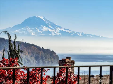 1305 Madrona Way NW, Gig Harbor, WA 98332