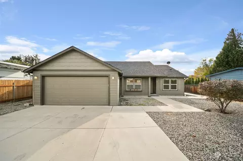 788 N Grover Pl, East Wenatchee, WA 98802