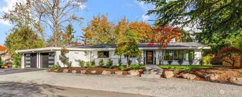 18760 63rd Ave NE, Kenmore, WA 98028