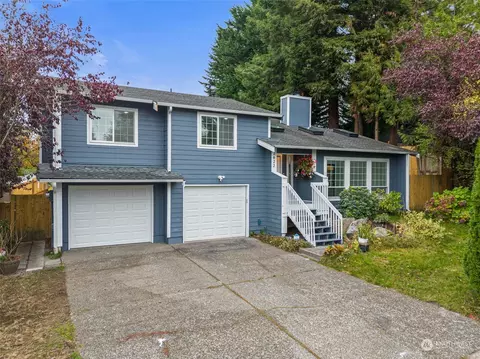 2622 SW 340th Pl, Federal Way, WA 98023