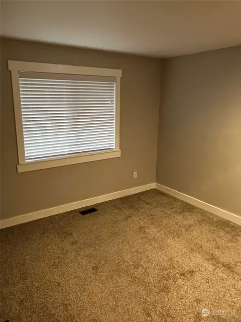 508 Wallace Ave, Enumclaw, WA 98022 photo 17