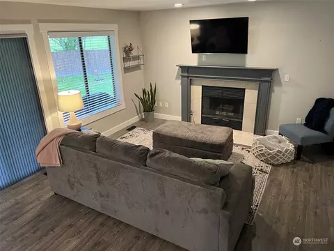508 Wallace Ave, Enumclaw, WA 98022 photo 3