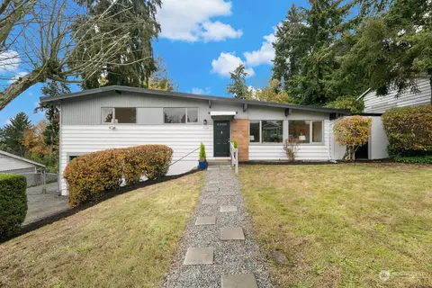 17725 41st Ave S, Seatac, WA 98188