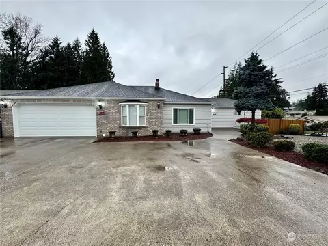 181 Alpha Dr, Longview, WA 98632