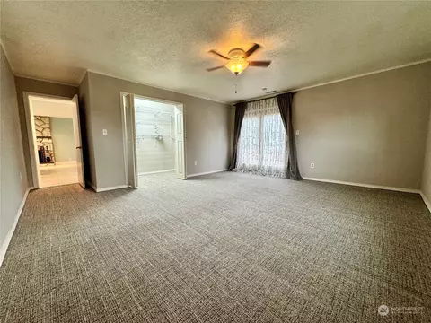 181 Alpha Dr, Longview, WA 98632 photo 9