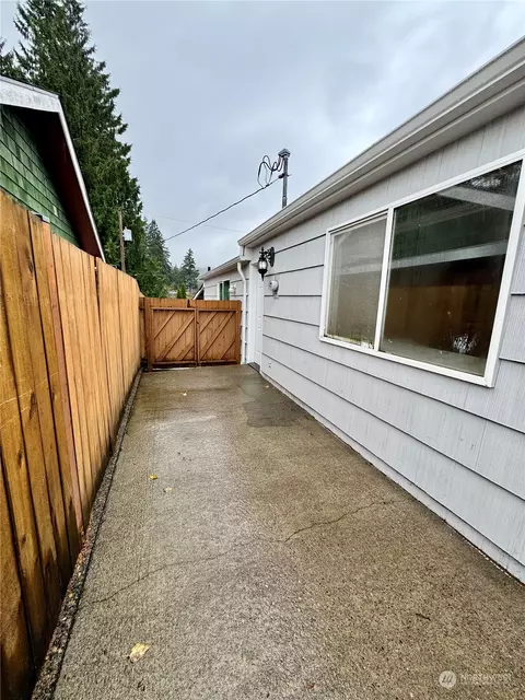 181 Alpha Dr, Longview, WA 98632 photo 20