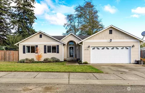 1426 NW Kathleen Dr, Oak Harbor, WA 98277