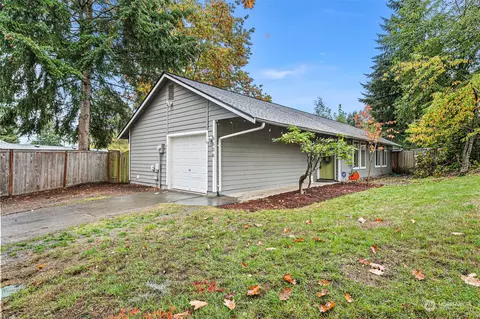 5606 N 39th St, Tacoma, WA 98407
