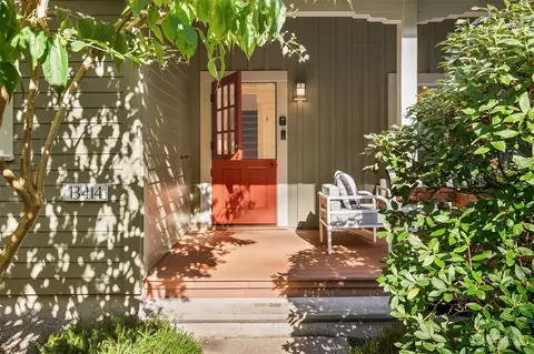 13414 NE 111 Ct, Redmond, WA 98052