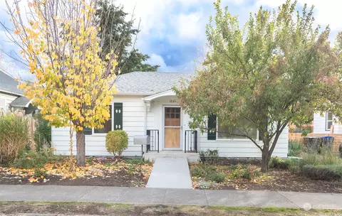 1034 University St, Walla Walla, WA 99362