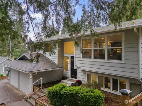 14200 Cascadian Way, Everett, WA 98208