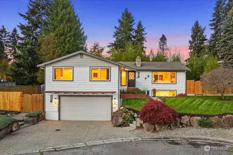 19838 5th Ave NW, Shoreline, WA 98177