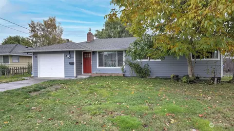 723 14th St SW, Puyallup, WA 98371