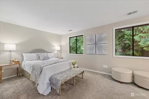 Bedroom - 14511 104th Ave NE, Bothell, WA 98011 photo 2 of 4