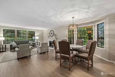 Dining - 14511 104th Ave NE, Bothell, WA 98011 photo 2 of 4
