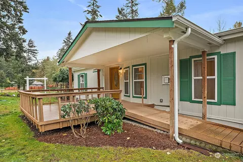 10904 405th Street Ct E, Eatonville, WA 98328
