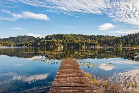 2445 Summit Lake Shore Rd NW, Olympia, WA 98502