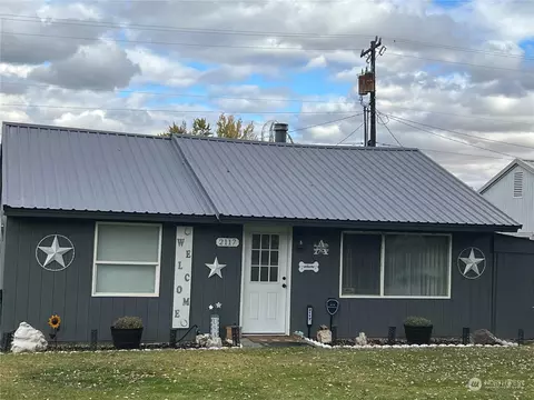 2117 Monroe Ave, Bridgeport, WA 98813