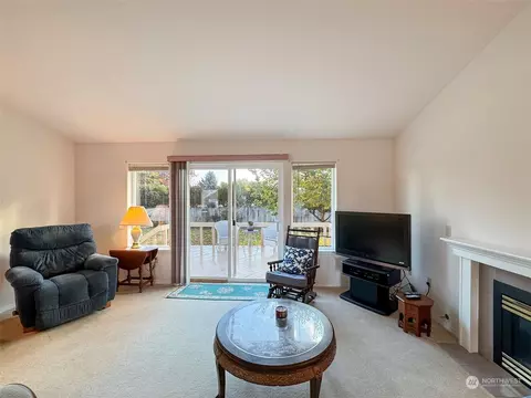 Living - 300 Duke Dr, Sequim, WA 98382 photo 2 of 2
