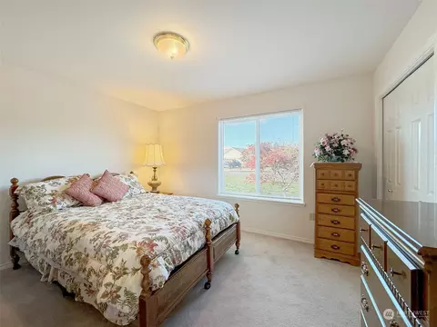 Bedroom - 300 Duke Dr, Sequim, WA 98382 photo 3 of 4