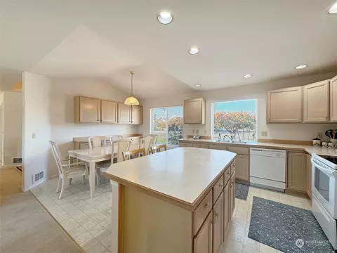 Kitchen - 300 Duke Dr, Sequim, WA 98382 photo 2 of 2
