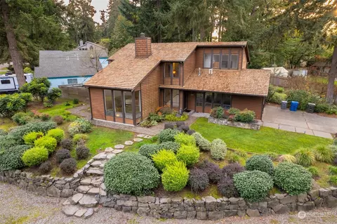 9825 S 262nd Pl, Kent, WA 98030