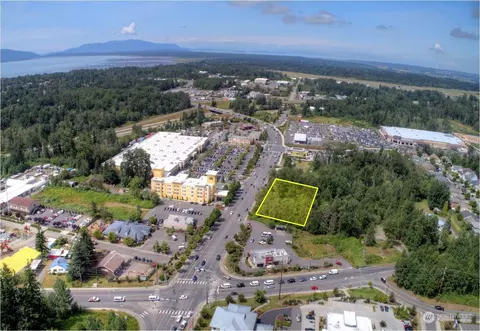 1108 W Bakerview Rd, Bellingham, WA 98226