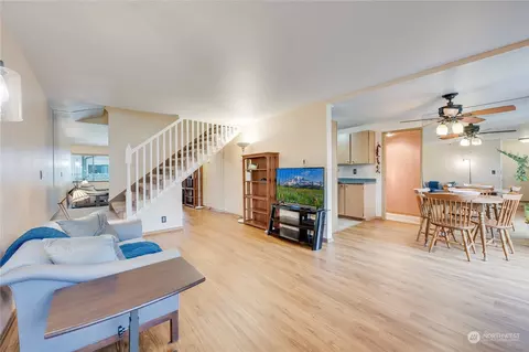 1624 201st Pl SE #6B, Bothell, WA 98012 photo 5